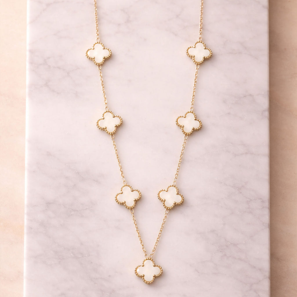 White Dove's Clover Chain