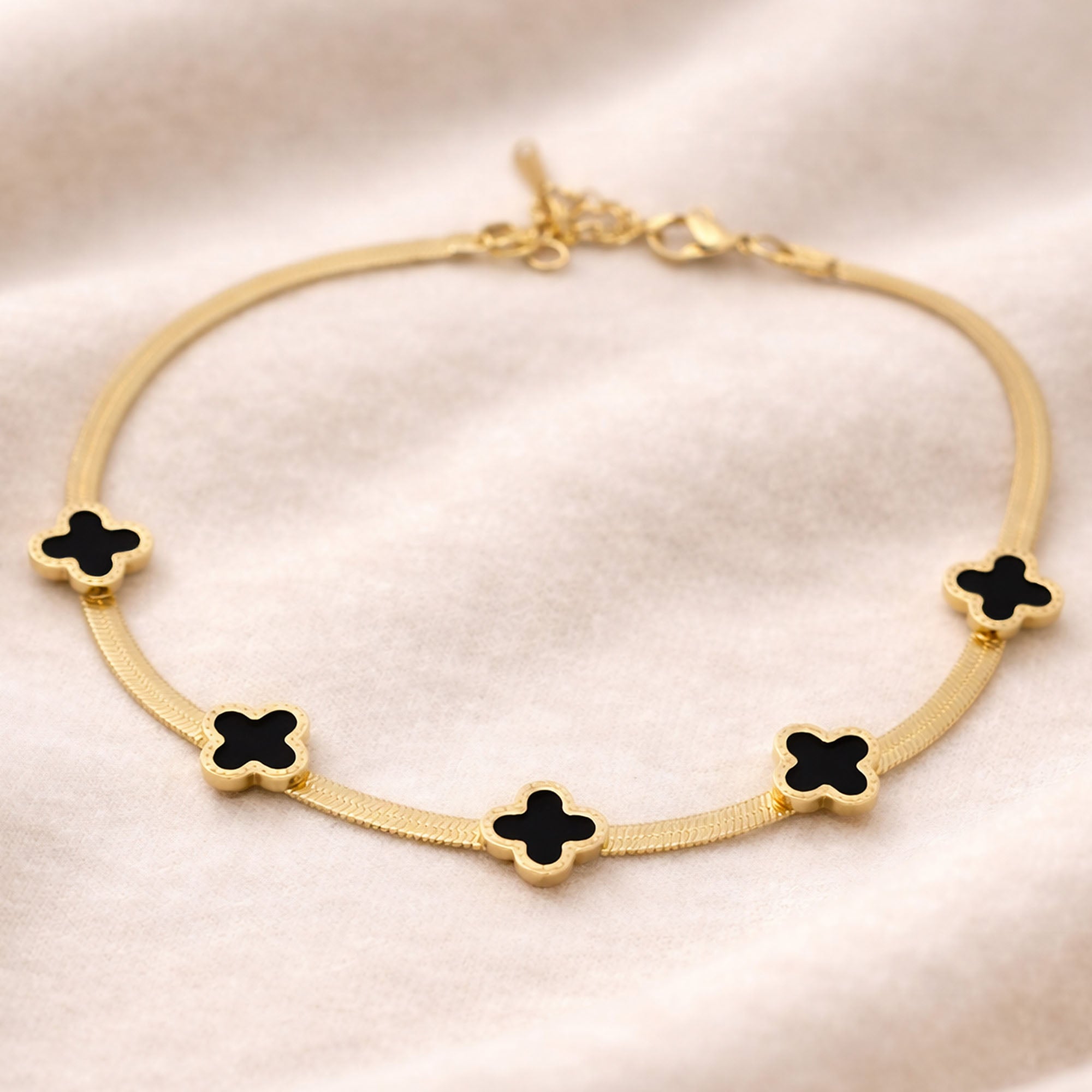 Luxe Clover Flat-Link Anklet