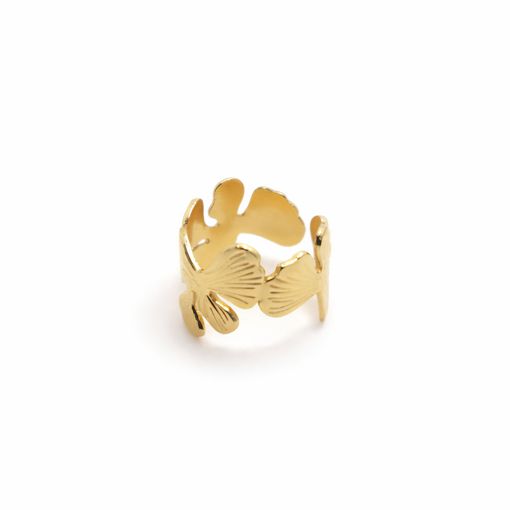 The Ginkgo Glimmer Ring